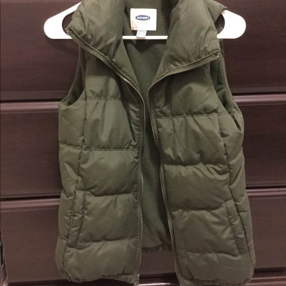 Fleece puffer vest